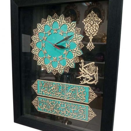 ساعت دیواری معرق کاری طرح «و ان یکاد»|تابلو ساعت معرق کاری طرح چوب
