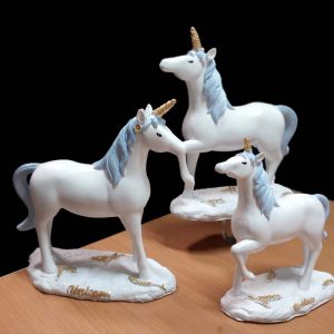 مجسمه دکوری اسب تک شاخ(یونی کورن)سه عددی - تصویر 4